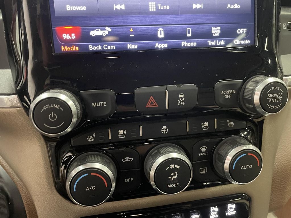 2020 RAM 3500 Laramie Crew Cab 4x4 6'4" Box