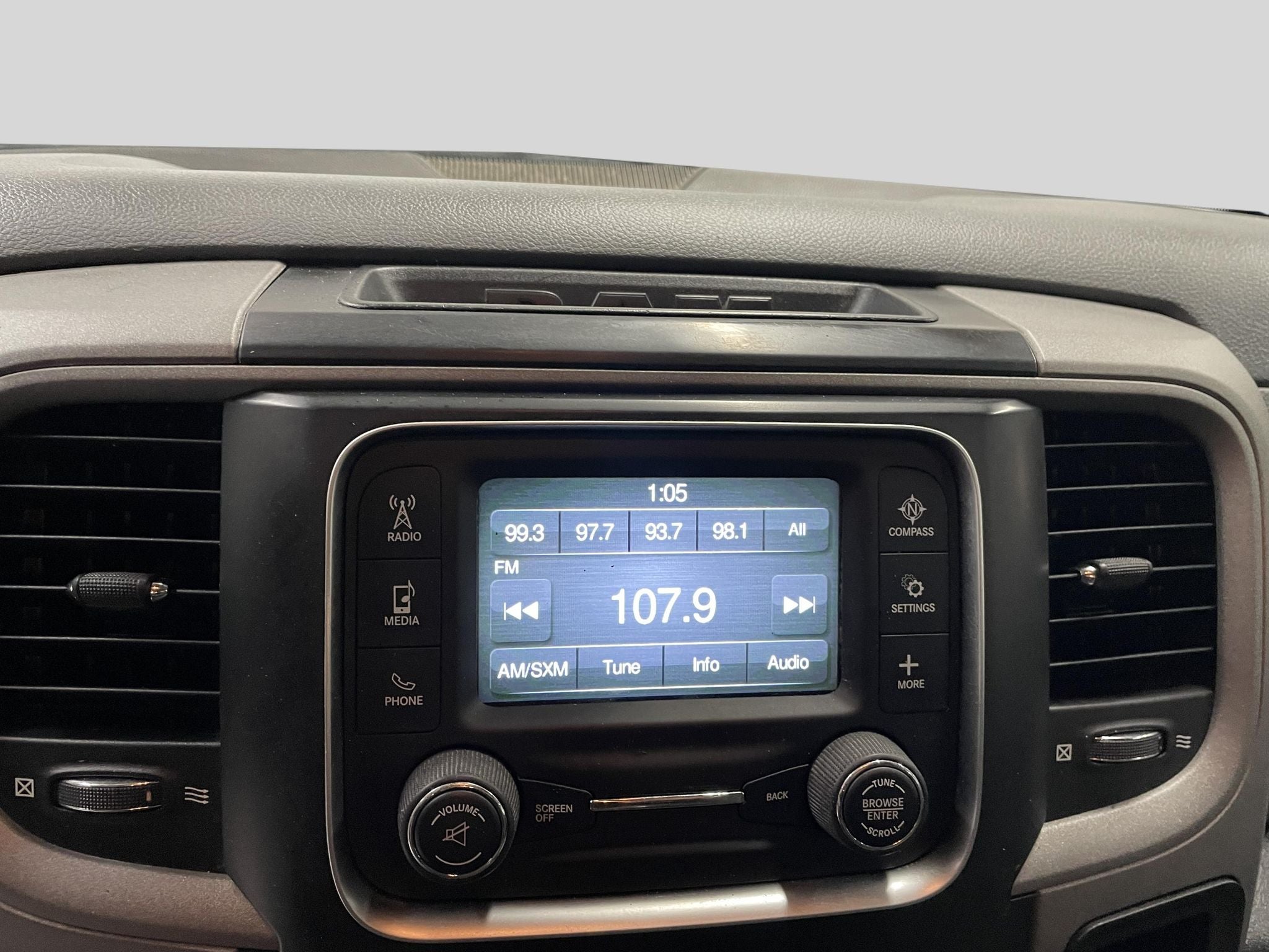 2017 RAM 2500 Tradesman Crew Cab 4x4 6'4" Box