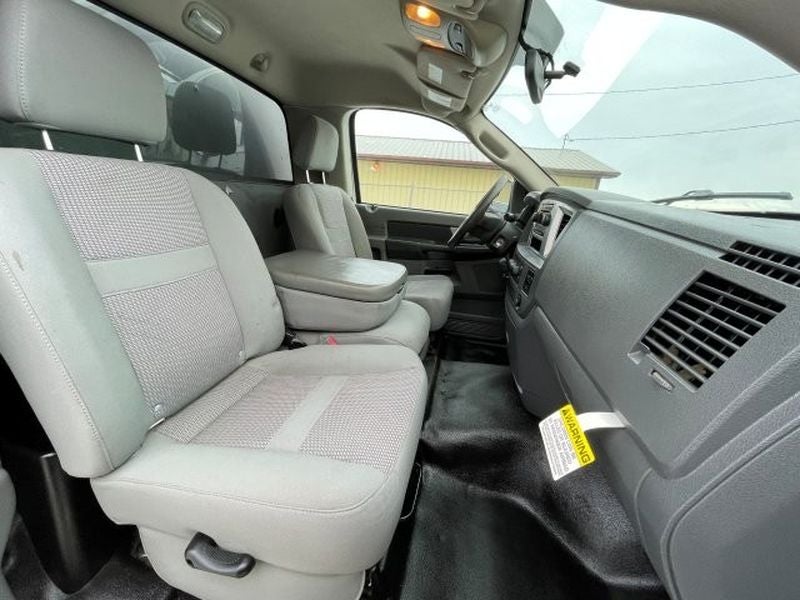 2008 STERLING TRUCK Ram 5500HD Reg Cab 12' Hi NA