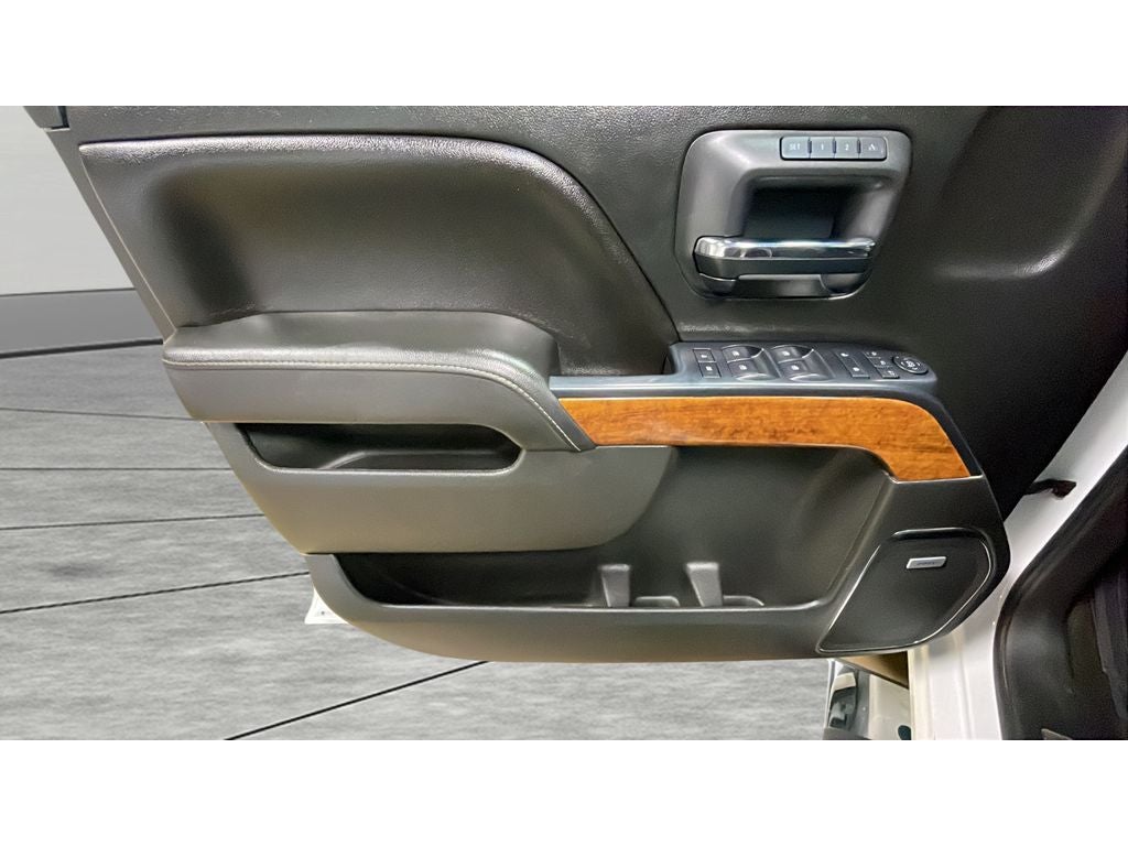 2017 Chevrolet Silverado 1500 High Country