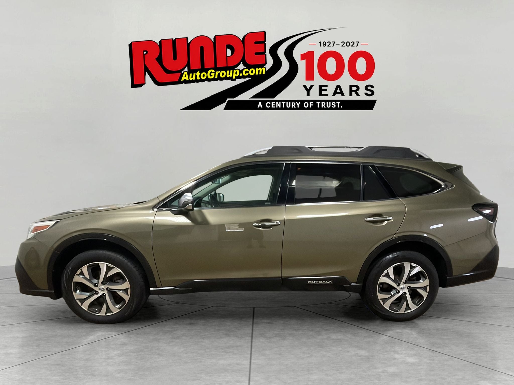 2022 Subaru Outback Touring XT