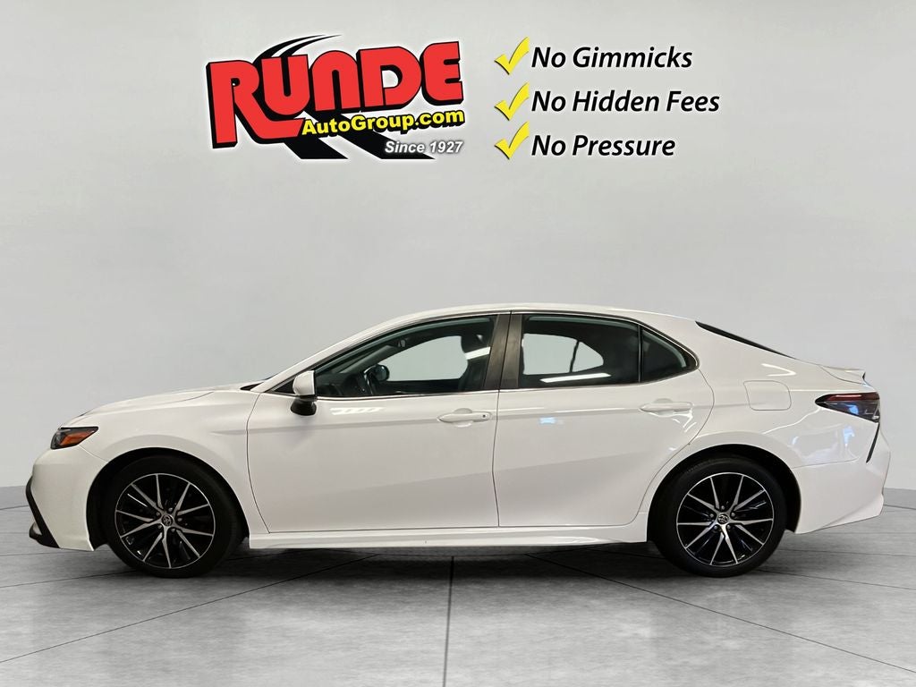 2021 Toyota Camry SE Nightshade Edition