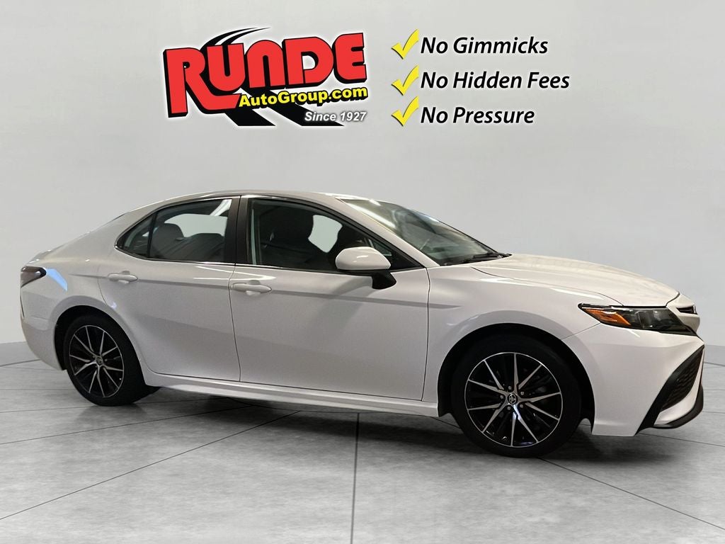 2021 Toyota Camry SE Nightshade Edition