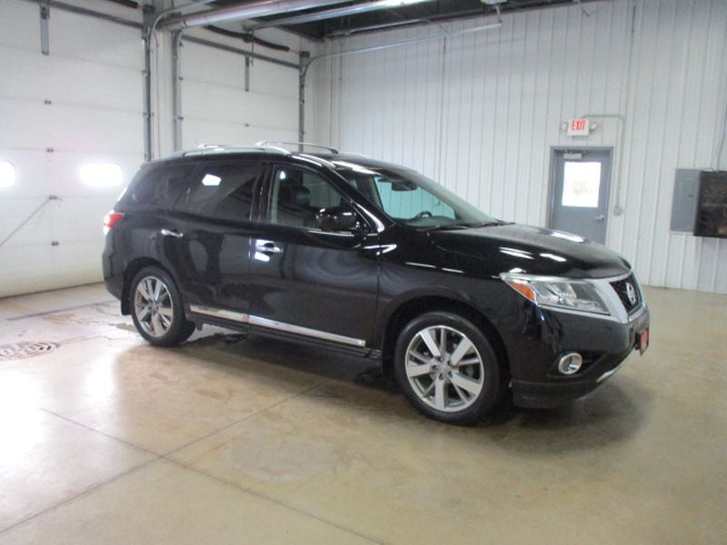 2013 Nissan Pathfinder Platinum
