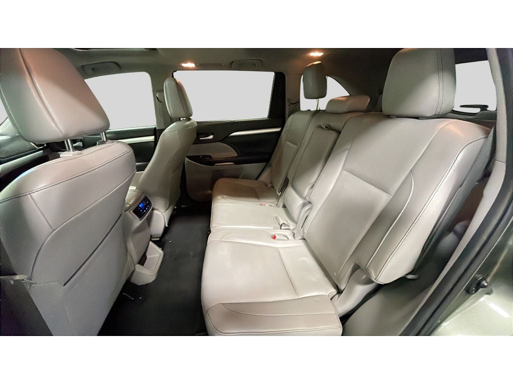 2016 Toyota Highlander XLE V6