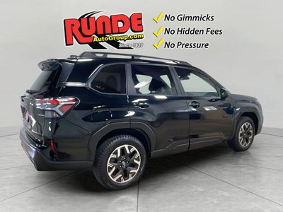 2025 Subaru Forester Premium