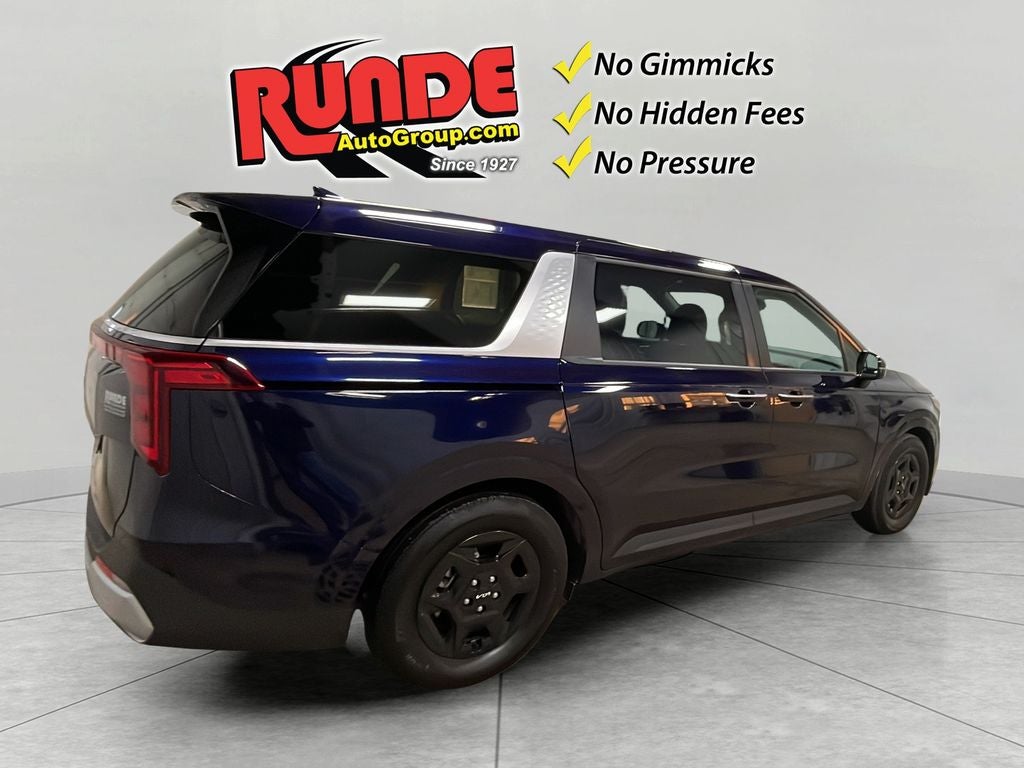 2025 Kia Carnival LXS