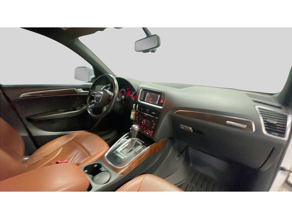 2011 Audi Q5 2.0T Premium Plus