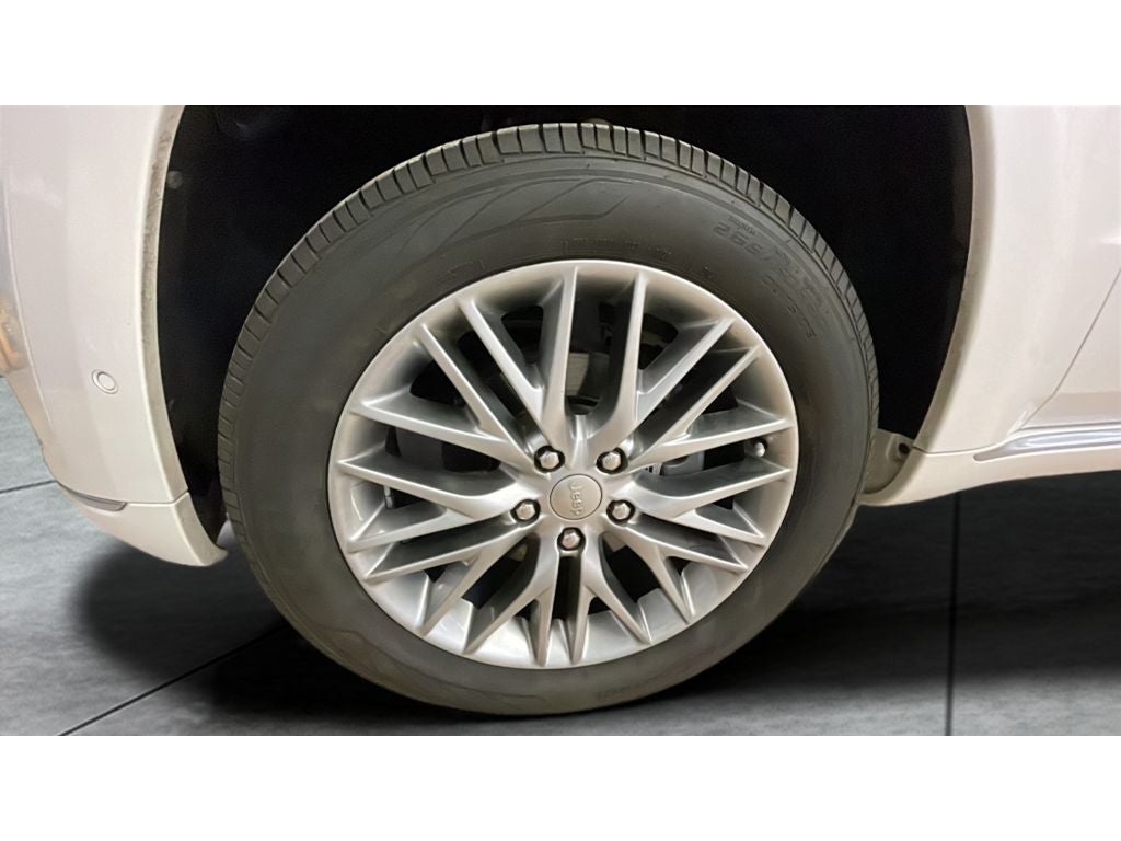 2017 Jeep Grand Cherokee Summit