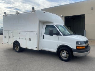 2015 Chevrolet Express Cutaway 3500 1WT