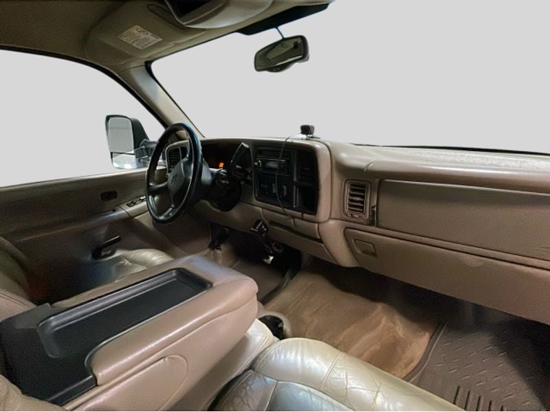 2002 Chevrolet Silverado 3500 HD LS