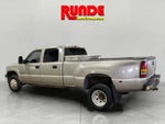 2002 Chevrolet Silverado 3500 HD LS