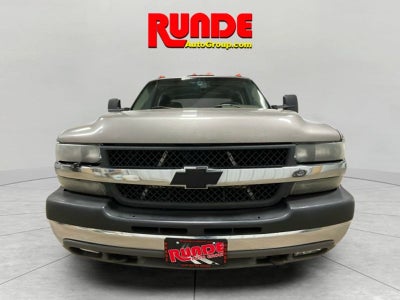 2002 Chevrolet Silverado 3500 HD LS