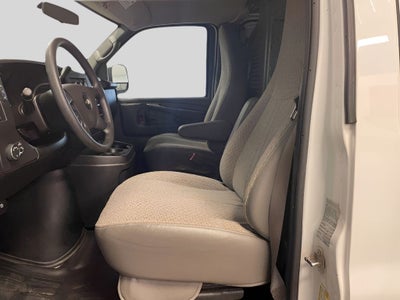 2014 Chevrolet Express Cargo 1500 1WT