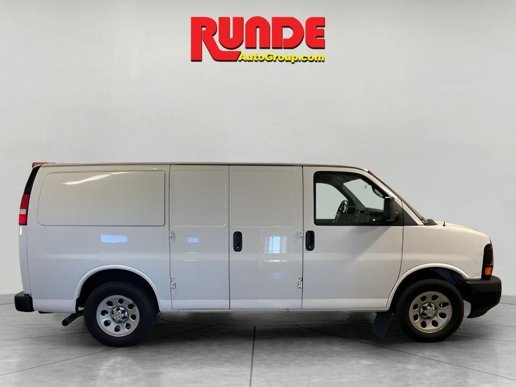2014 Chevrolet Express Cargo 1500 1WT