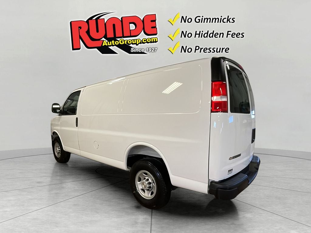 2026 Chevrolet Express Cargo WT