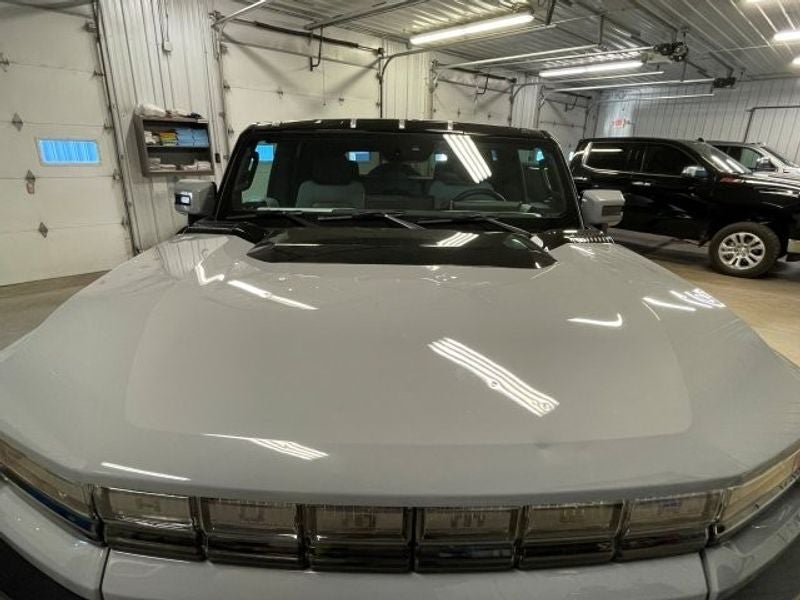 2024 GMC HUMMER EV SUV 2X