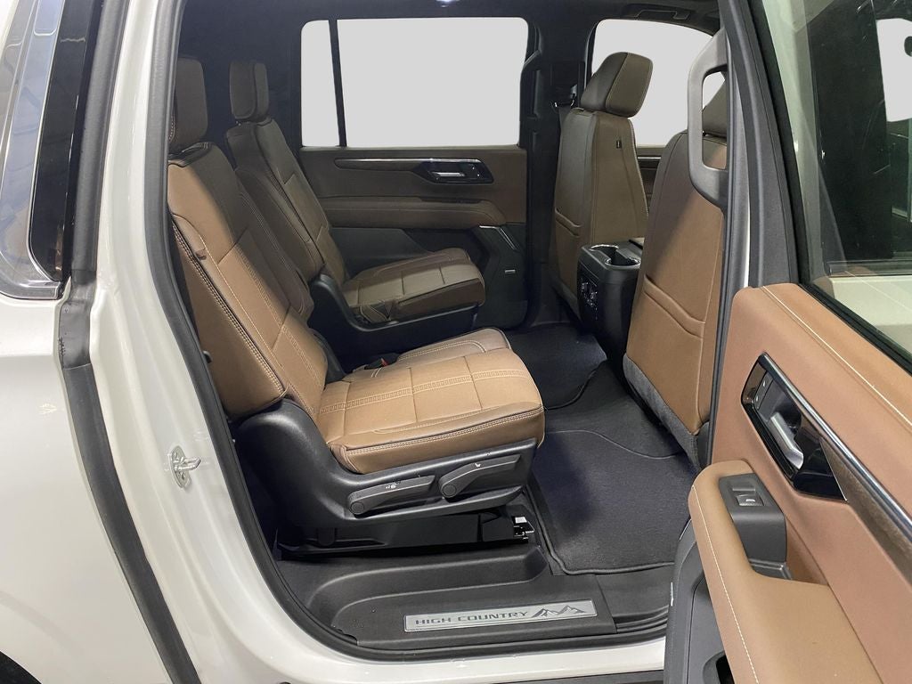 2025 Chevrolet Suburban High Country