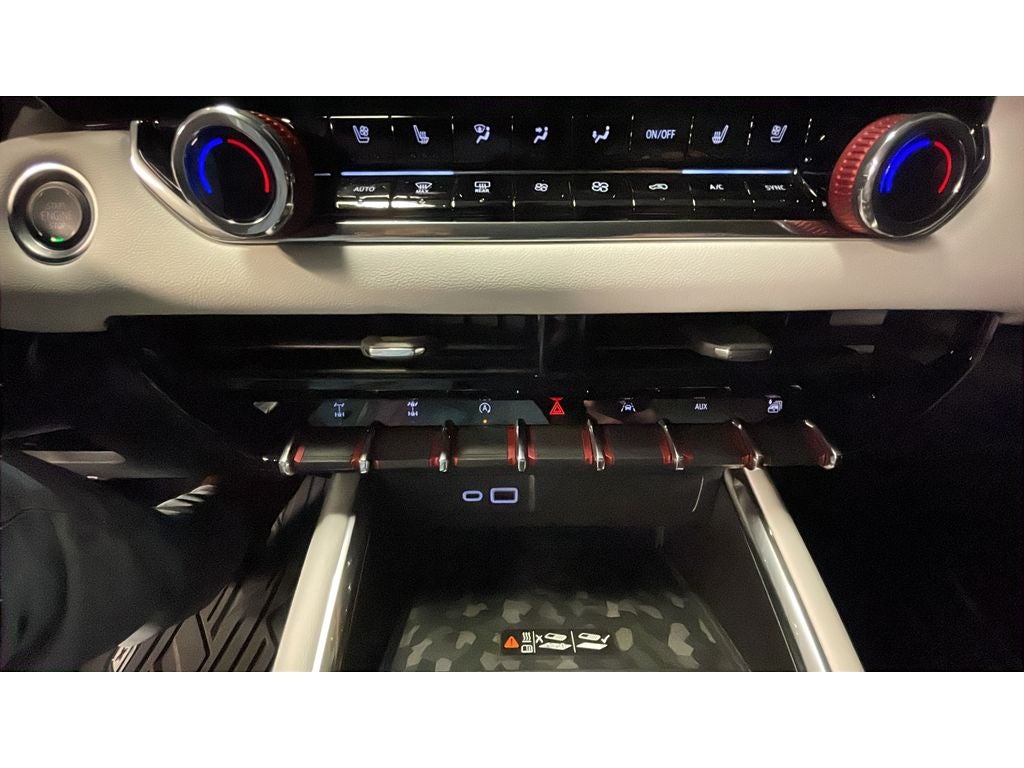 2024 GMC Canyon AT4X