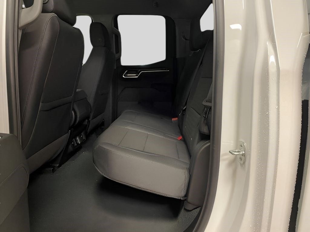 2025 GMC Sierra 1500 SLE