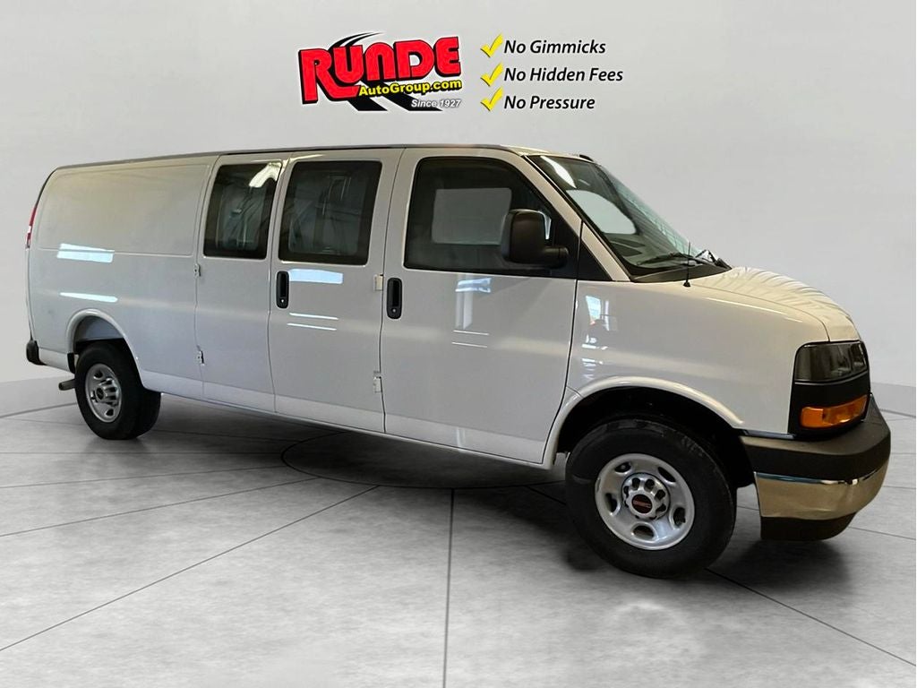 2025 GMC Savana Cargo 3500 Work Van