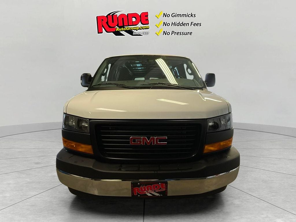 2025 GMC Savana Cargo 3500 Work Van