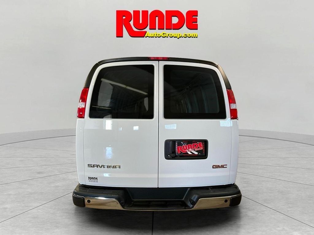 2025 GMC Savana Cargo 3500 Work Van