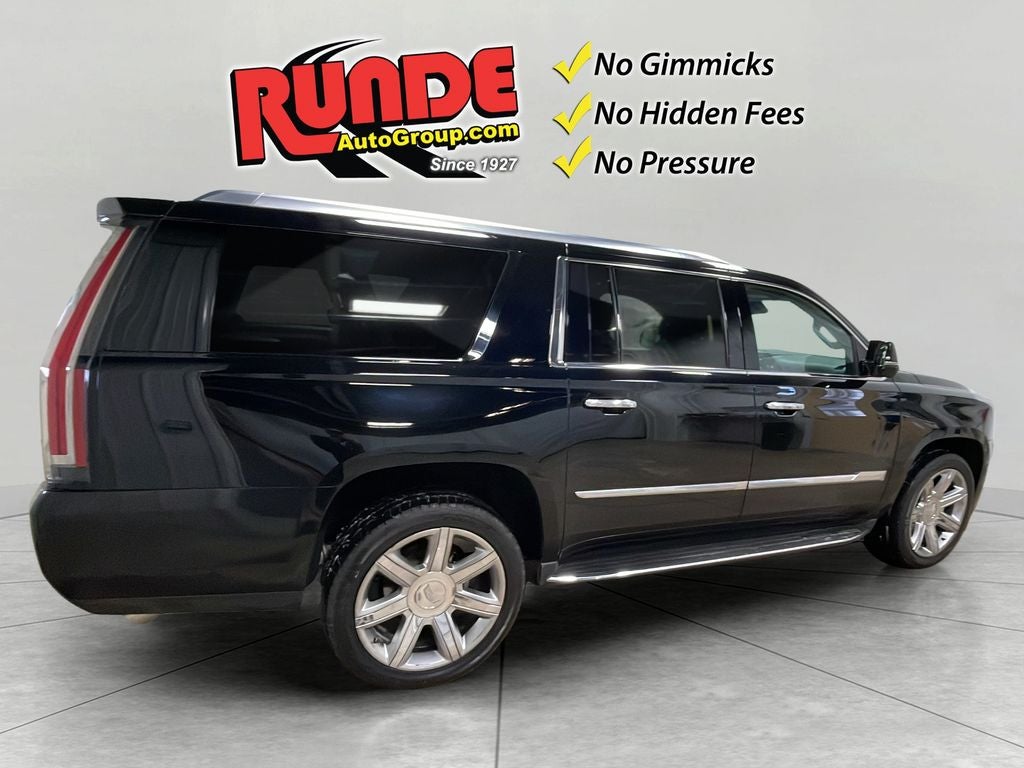 2017 Cadillac Escalade ESV Luxury