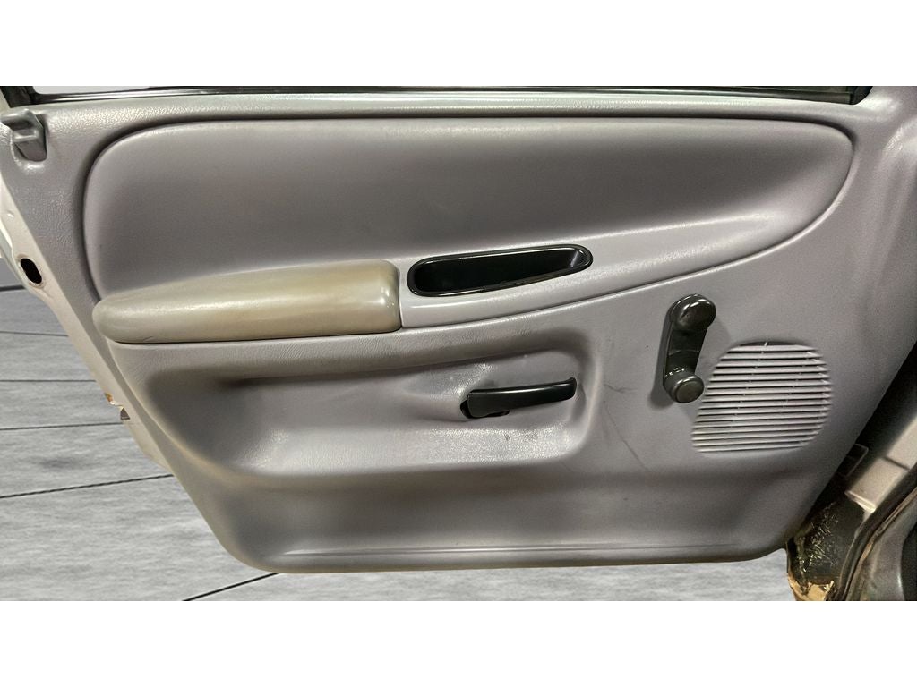 2000 Dodge Ram BR3500 ST