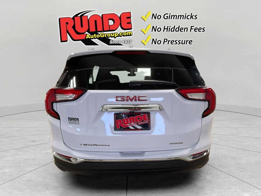 2024 GMC Terrain SLT
