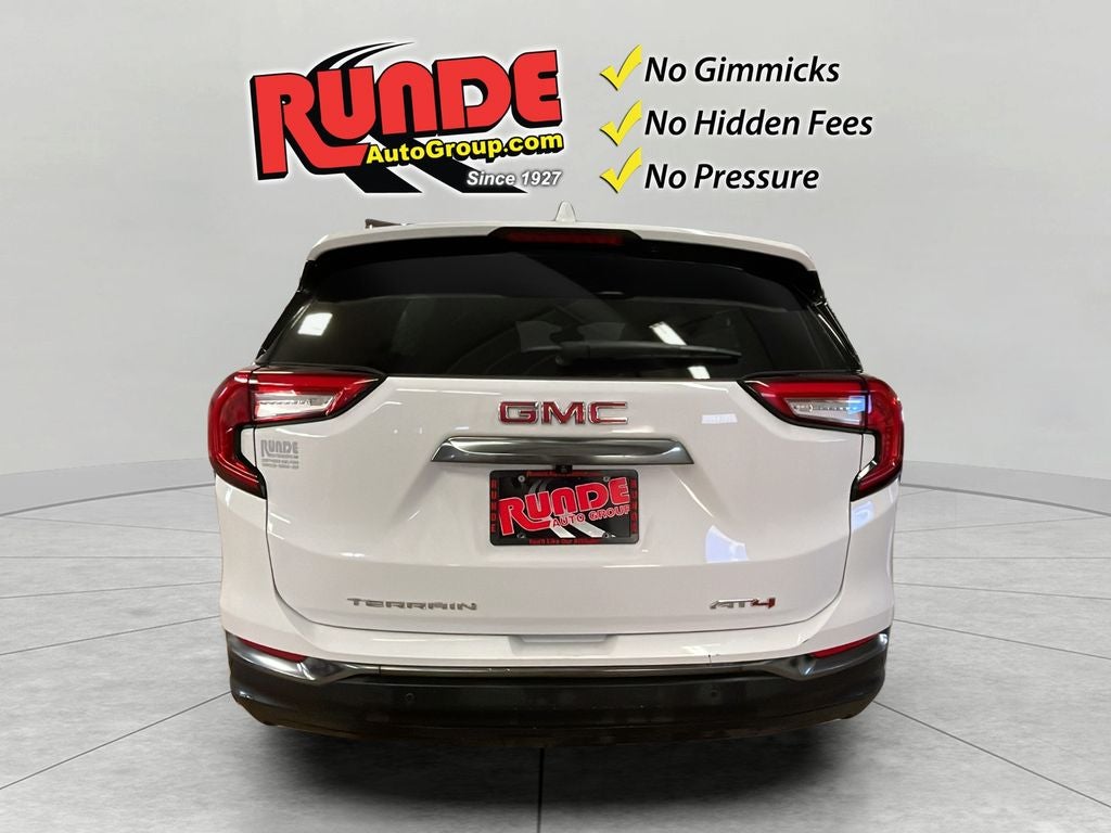 2022 GMC Terrain AT4