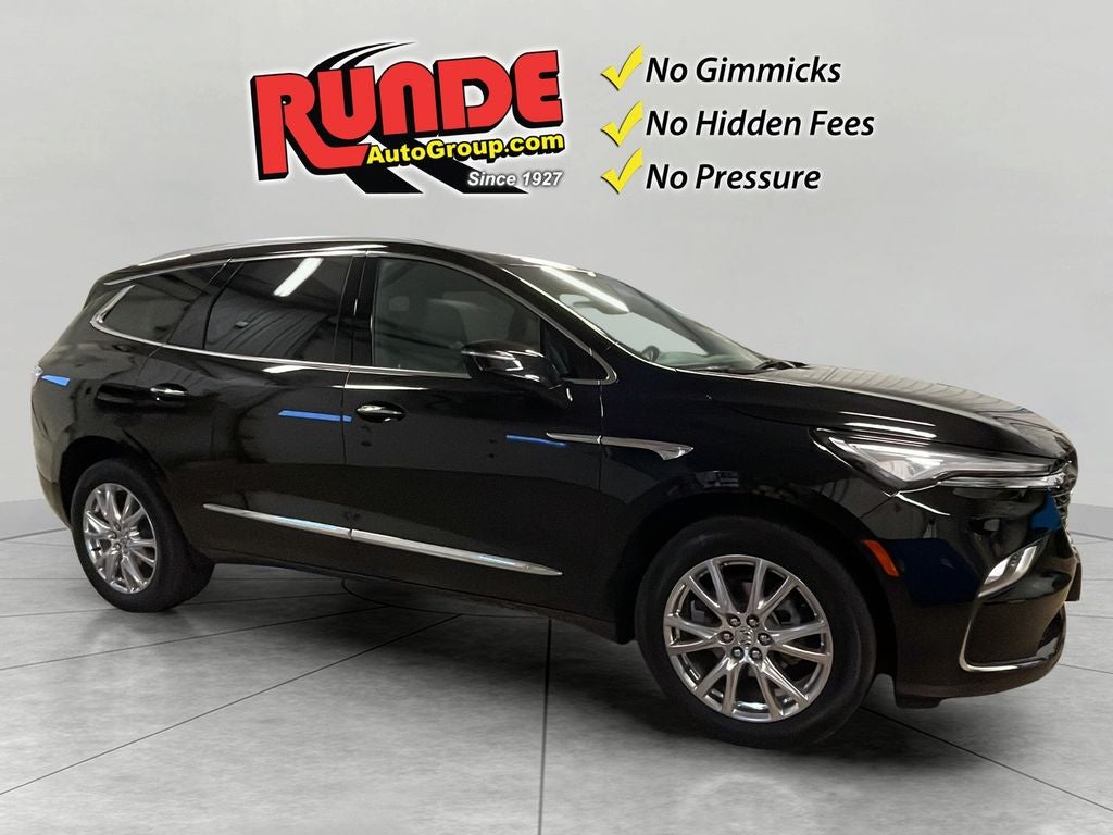 2023 Buick Enclave Premium