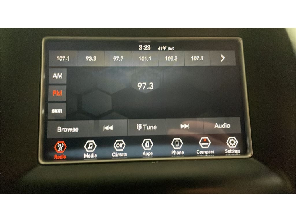 2019 Jeep Grand Cherokee Laredo E