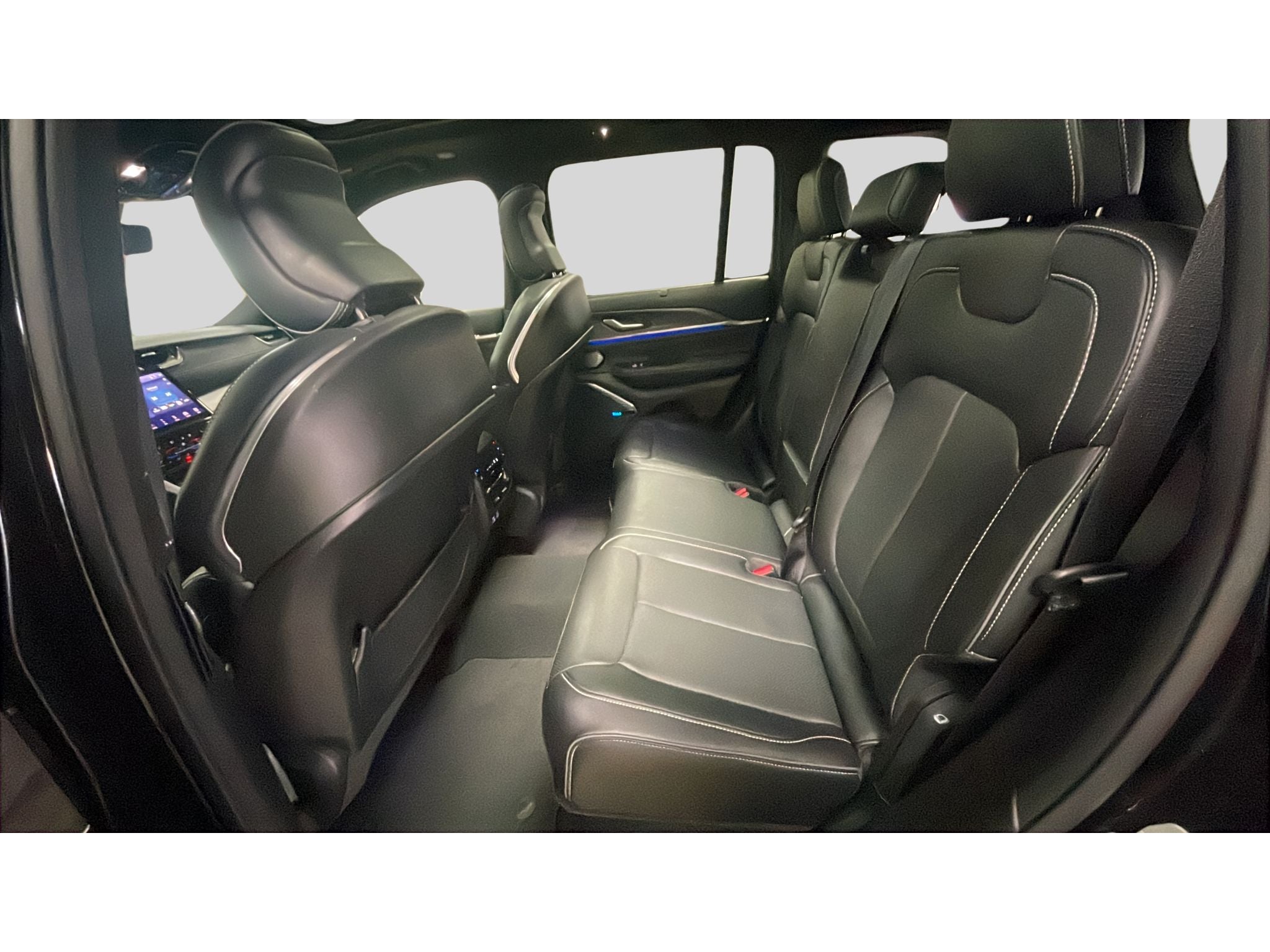 2022 Jeep Grand Cherokee 4xe Overland