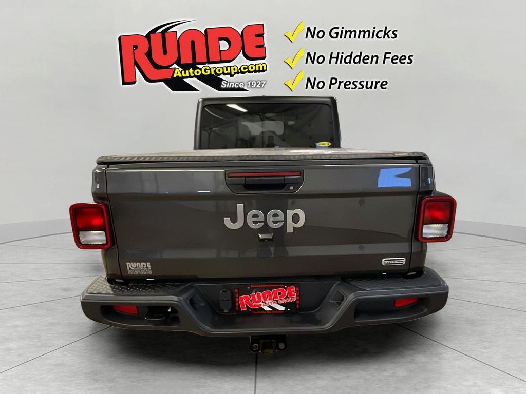 2022 Jeep Gladiator Overland