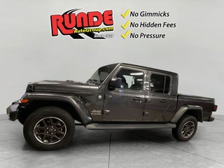 2022 Jeep Gladiator Overland
