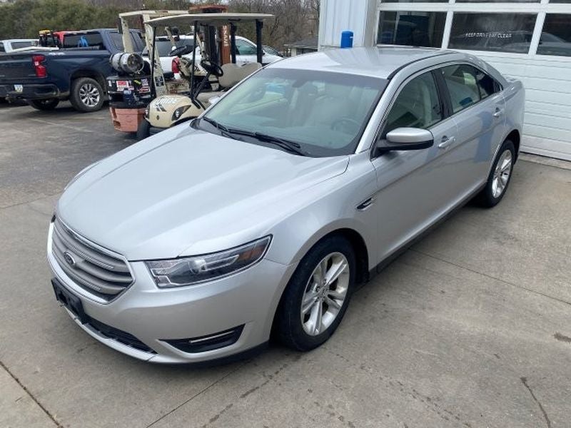 2019 Ford Taurus SEL
