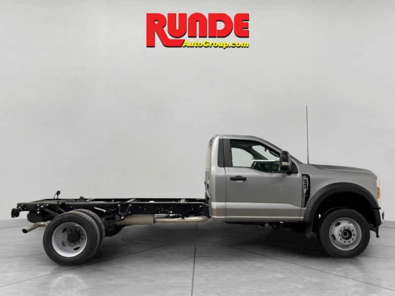 2024 Ford F-550 XLT