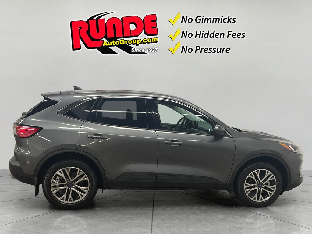 2022 Ford Escape SEL