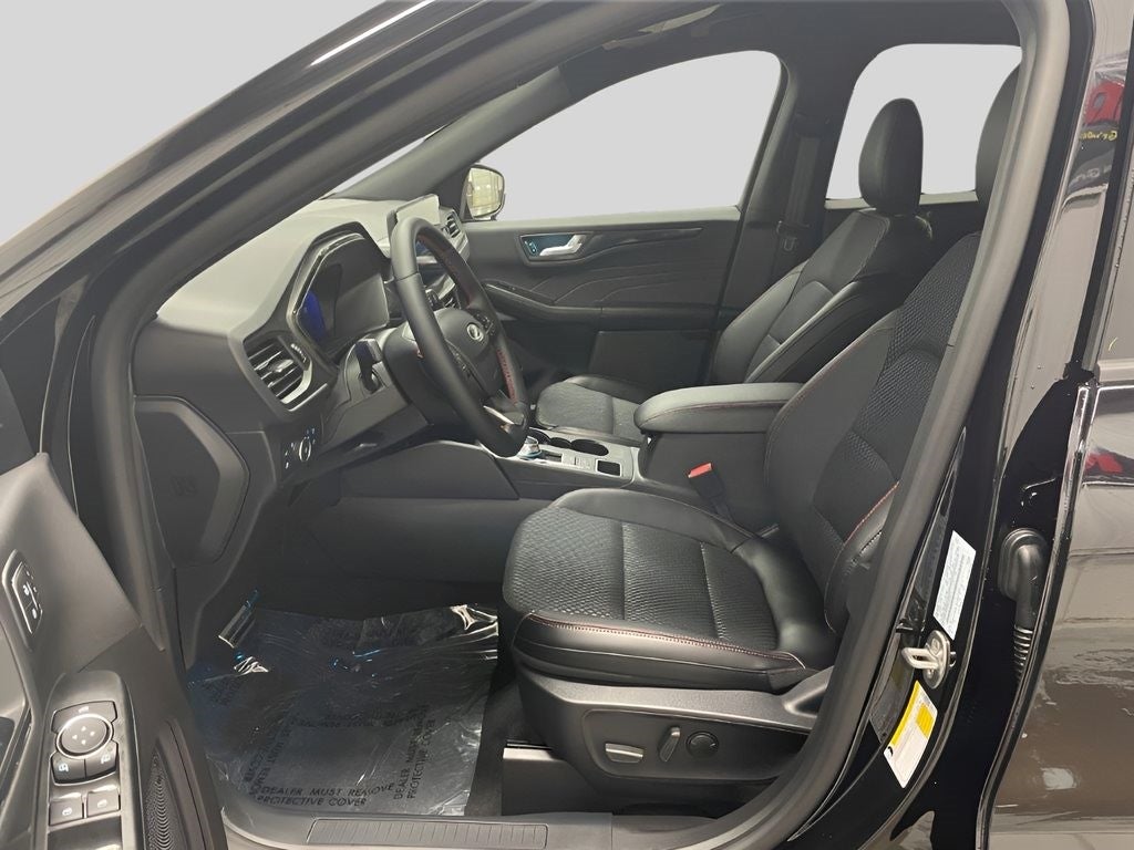 2024 Ford Escape ST-Line Elite