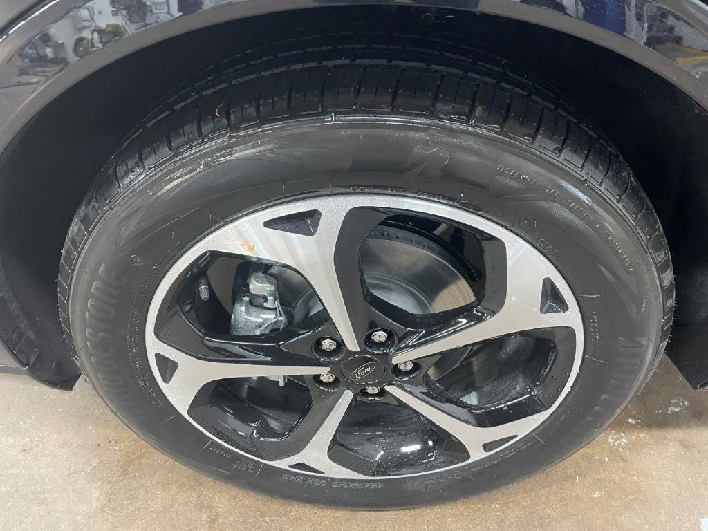 2024 Ford Escape ST-Line Elite