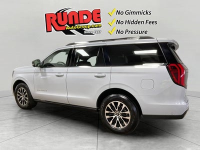 2025 Ford Expedition Platinum