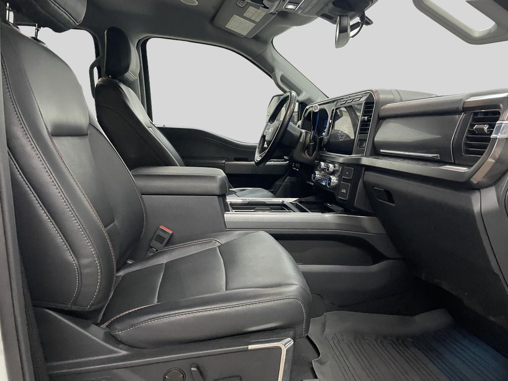2023 Ford F-350 LARIAT