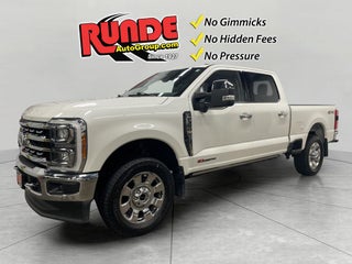 2023 Ford F-350 LARIAT