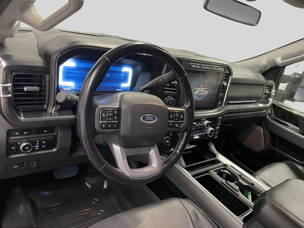 2023 Ford F-350 LARIAT