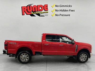 2023 Ford F-350 LARIAT