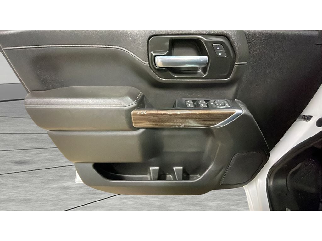 2023 Chevrolet Silverado LT