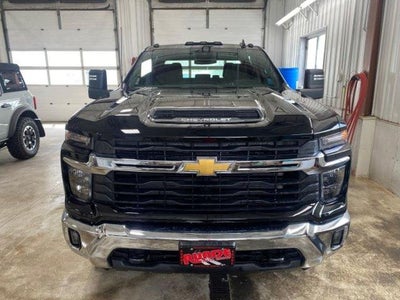 2024 Chevrolet Silverado LT