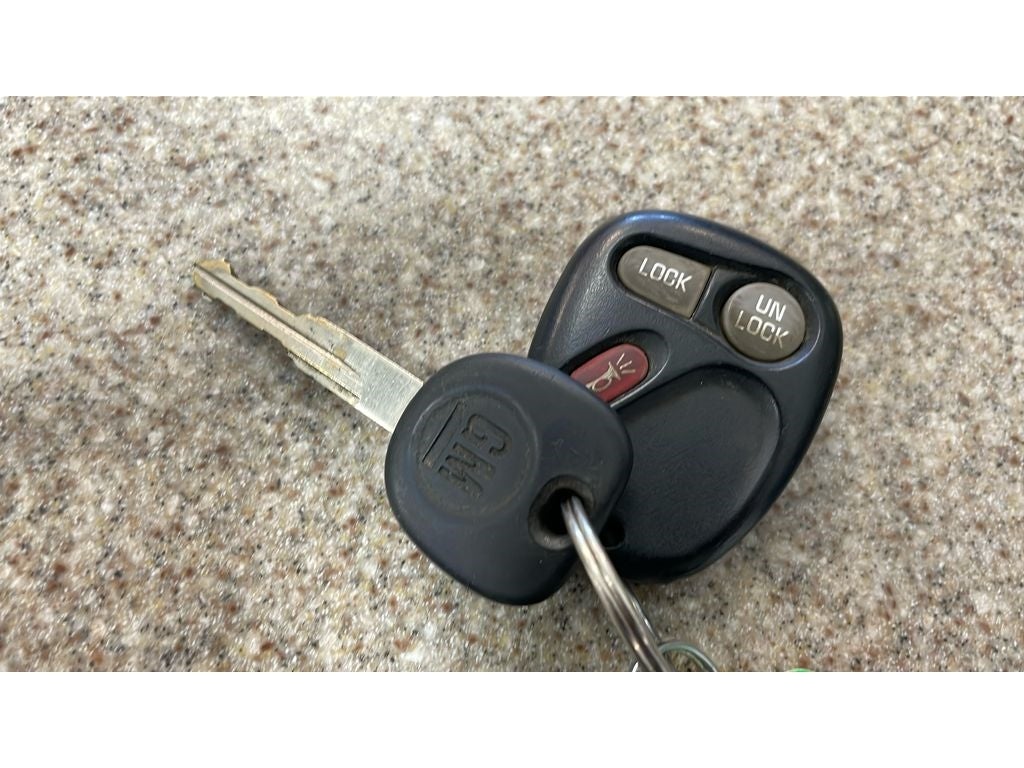 2002 Chevrolet Silverado LS