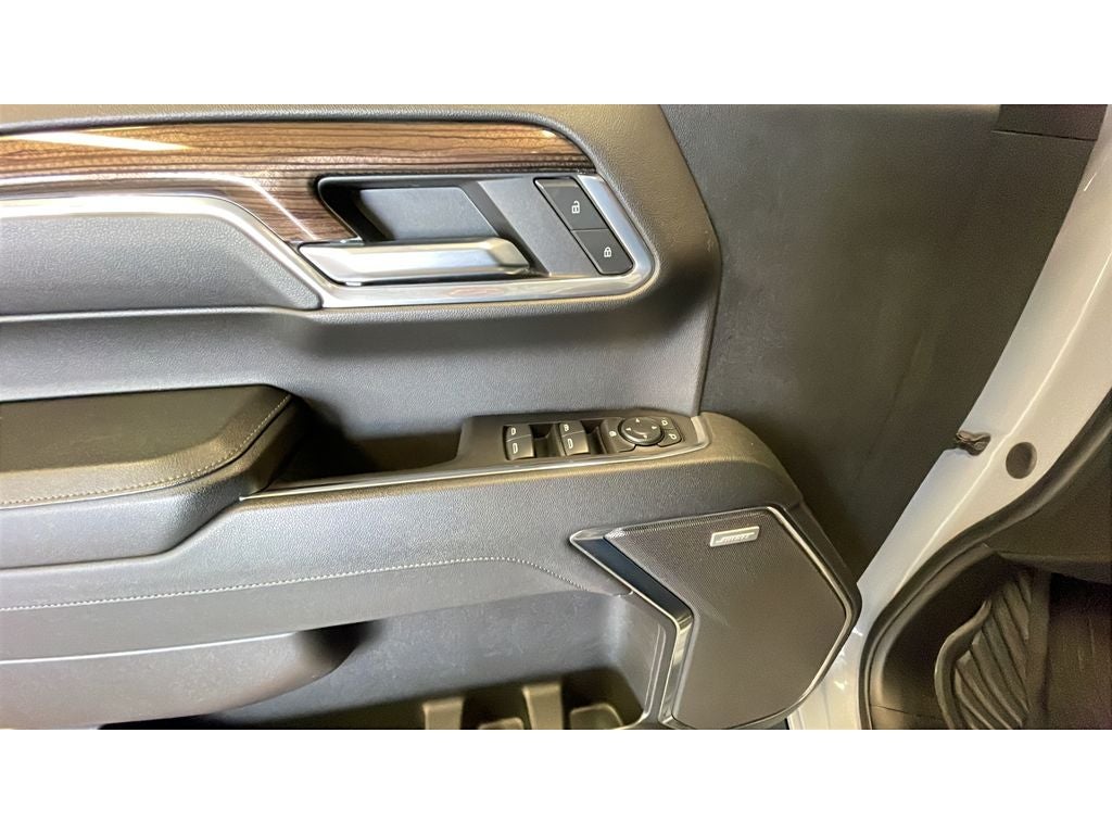 2024 Chevrolet Silverado RST
